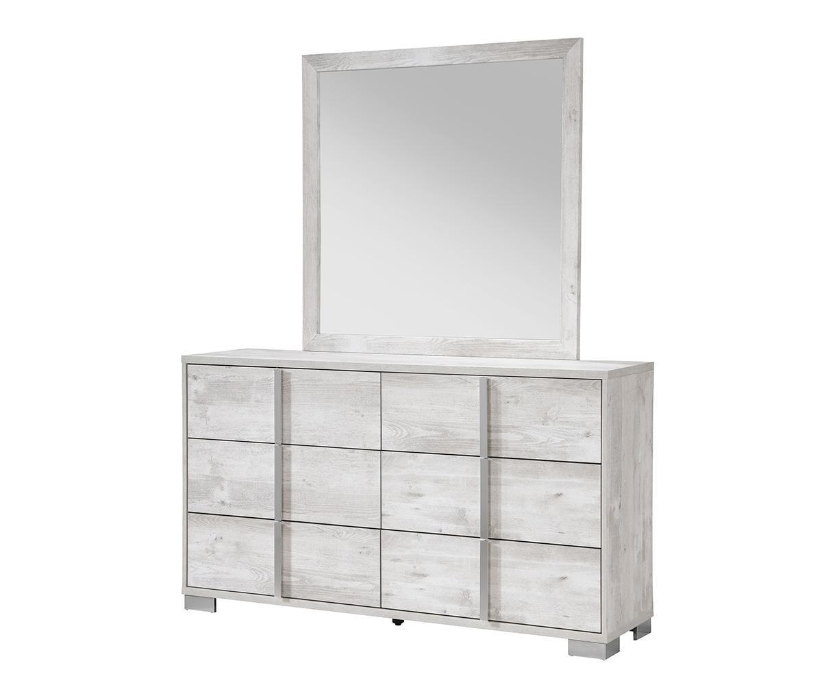 B785 - White Finish Bedroom Set with LED