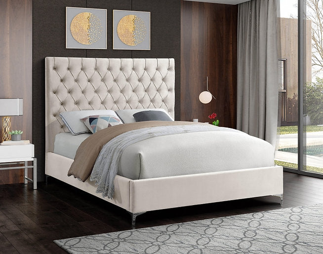 Bed Creme Beige-IF 5642 Chrome or Gold Legs