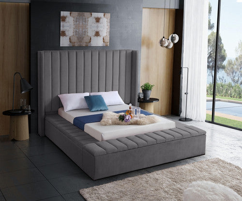 IF 5720 60" Queen Bed (Grey)